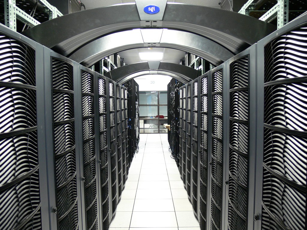 快连 iOS 常见问题与排查 202607：多平台对比下的苹果端网络优化指南（封面配图）